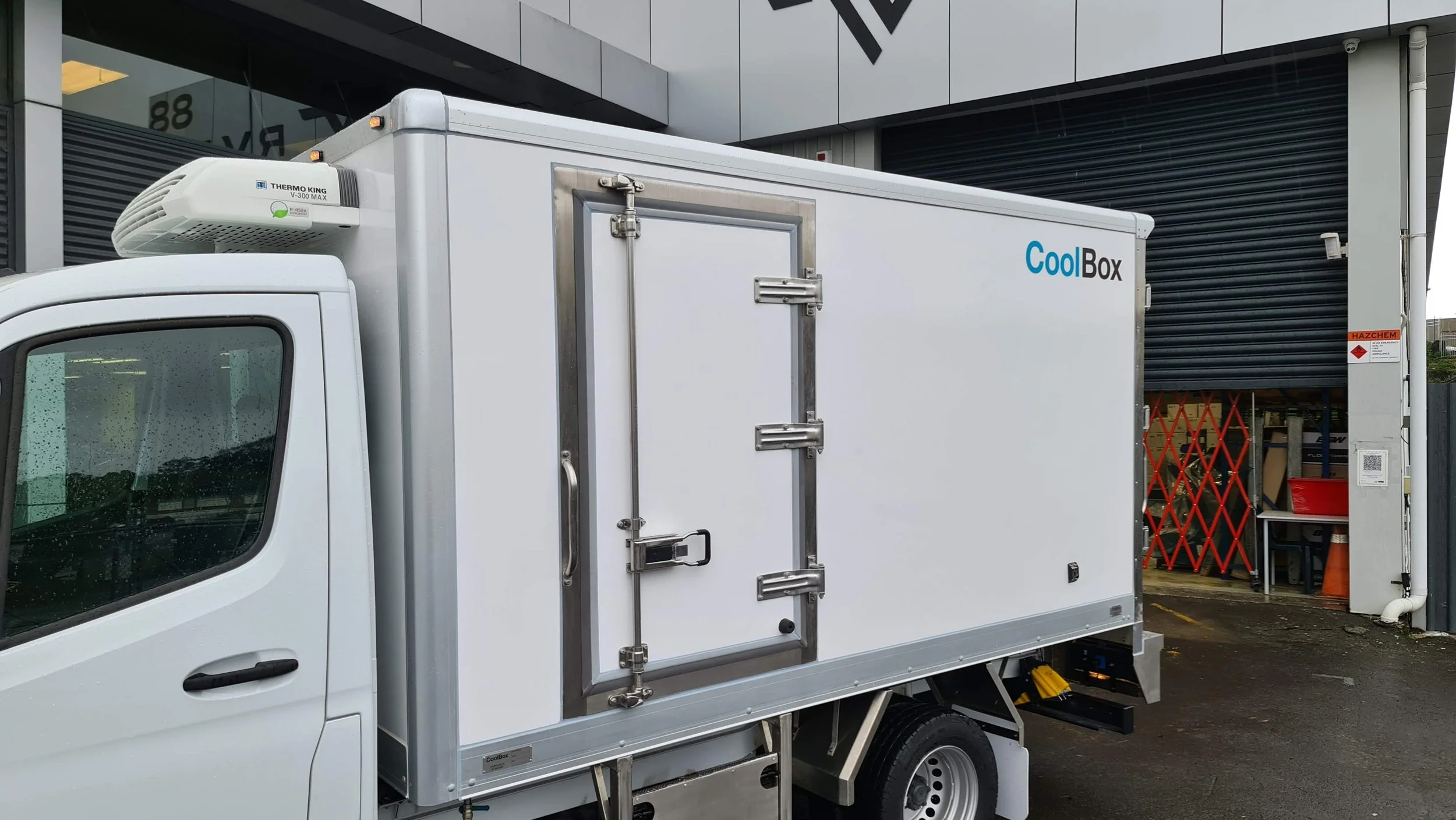 Cool box best sale truck